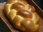 320 x 320: FOOD - GREECE - EASTER - SWEET BREAD (TSOUREKI)
