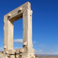 320 x 320: GREECE - CYCLADES - NAXOS - ANCIENT COLUMNS