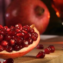 320 x 320: FOOD - POMEGRANATE