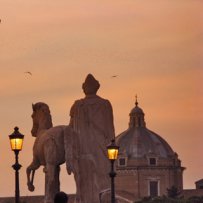 320 x 320: ITALY - ROME - SCULPTURE AND DOME