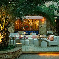 Balthazar: Ένας fun & restaurant κήπος