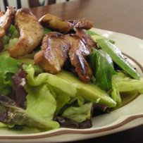 Green Salad with Grilled Chicken  
