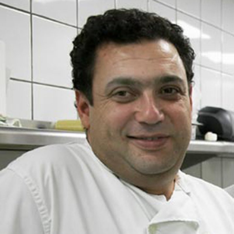 320 x 320: CHEF - CHRISTOFOROS PESKIAS