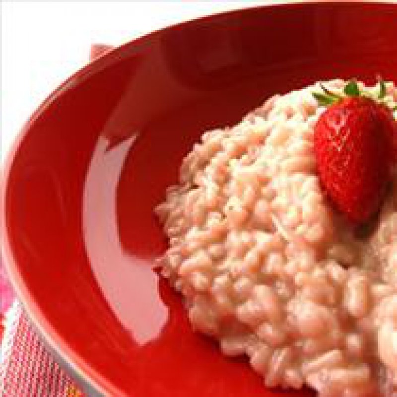 210 x 210: FOOD - ITALY - STRAWBERRY RISOTTO