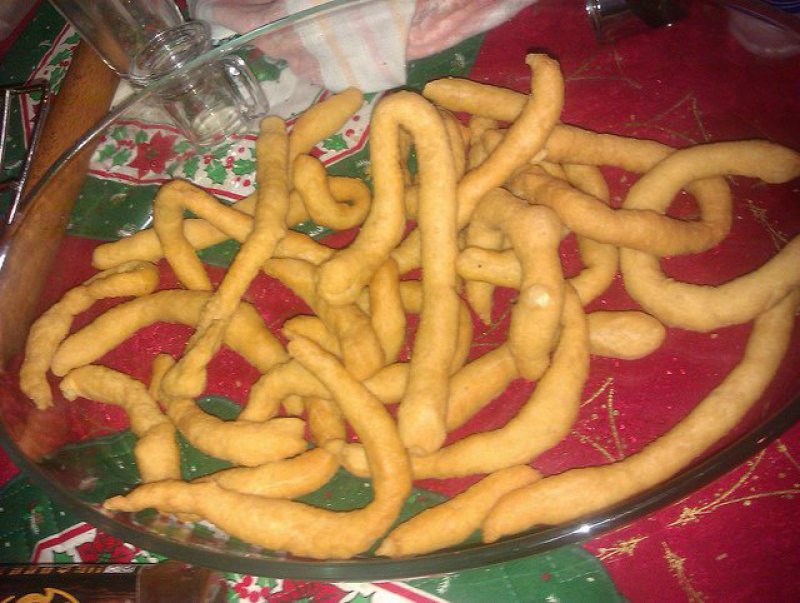 Fried dough (Lalagia)