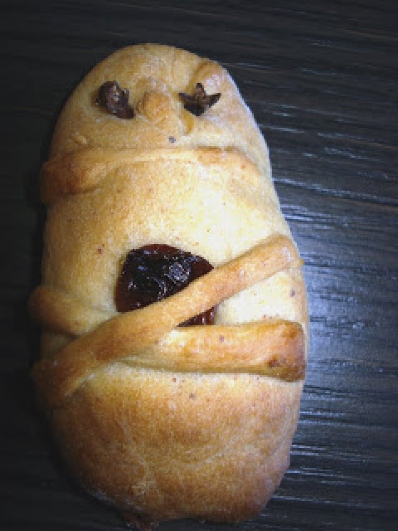 Raisin Rolls (Stafidopsomo - Lazarakia)