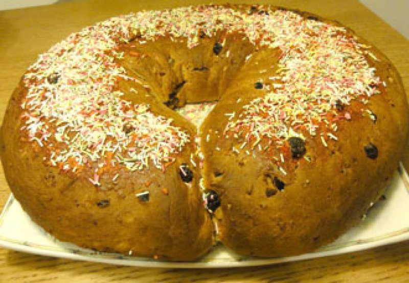 Christmas Spice Breads (Christopsomo and Kouloura)