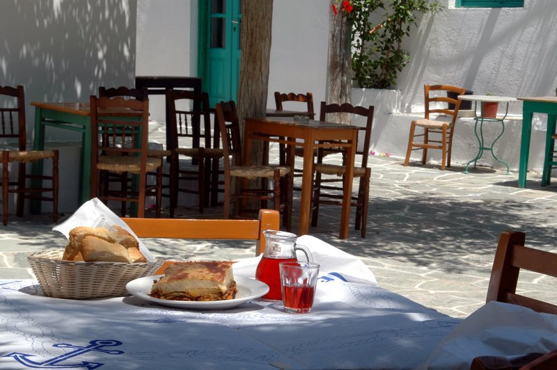 Places to eat like a local in Athens Places to eat like a local in Athens