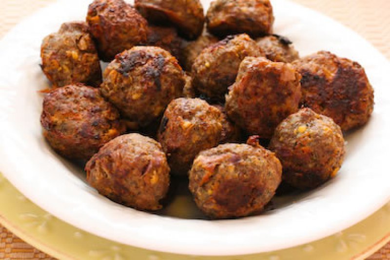Little Meatballs Stuffed with Olives