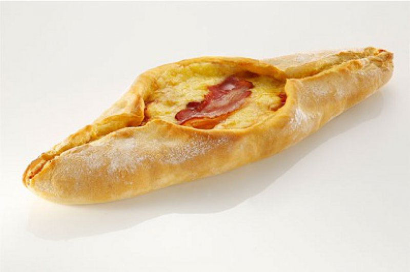 Pizza type: Peinirli