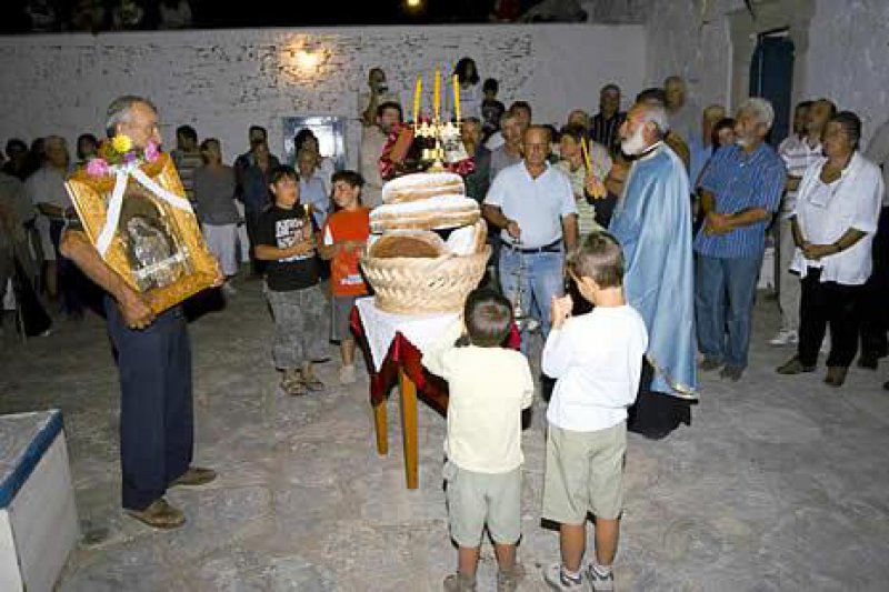 An American Girl’s First Panigiri ιn Sifnos