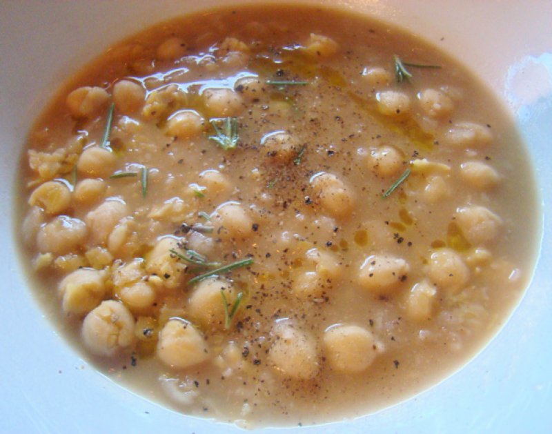 Chickpeas soup