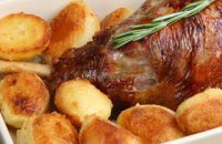 320 x 320: FOOD - ROASTED LAMB AND POTATOES