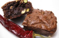 Brownies με τριών ειδών σοκολάτα