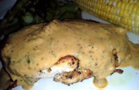 Turkey Breast with Estragon and Mustard Sauce