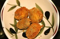 Herb-stuffed Breaded Jumbo Olives