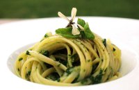 Spaghetti with Rocket and Ricotta