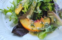 Summer Green Salad with Peaches