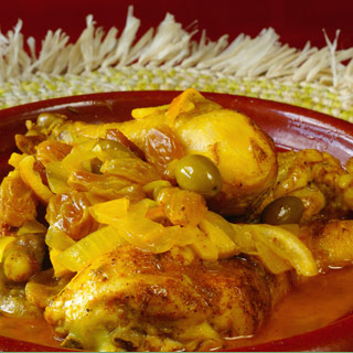 320 x 320: FOOD - ISRAEL - CHICKEN WITH OLIVES AND ORANGE (CHICKEN A LA SABRA)