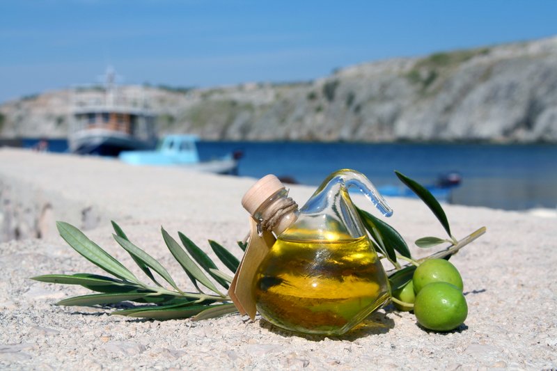 All you need to know about Greek olive oil