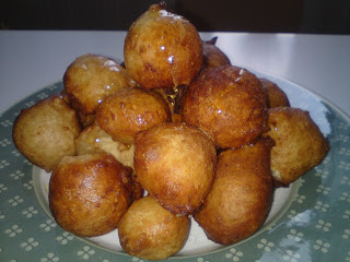 Akrivi's Batter-Dipped Μyzithra Balls
