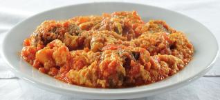 Scrambed Eggs with Tomato and Cured Pork-Kagianas