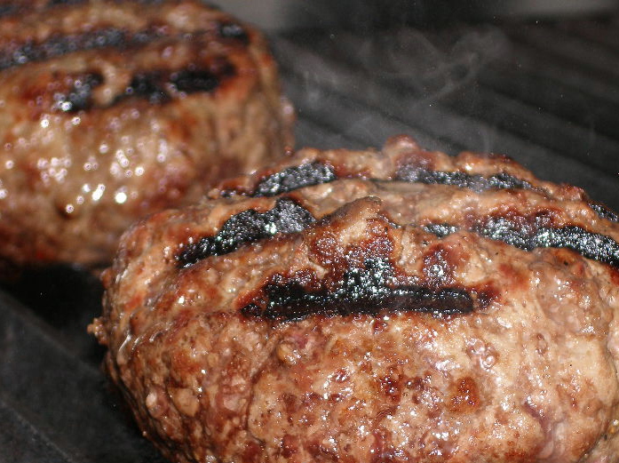 Meat Patties with Pistachio Nuts