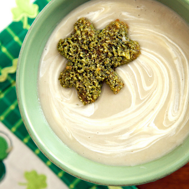 soup_christmas_tetrafilo_trifili_pesto
