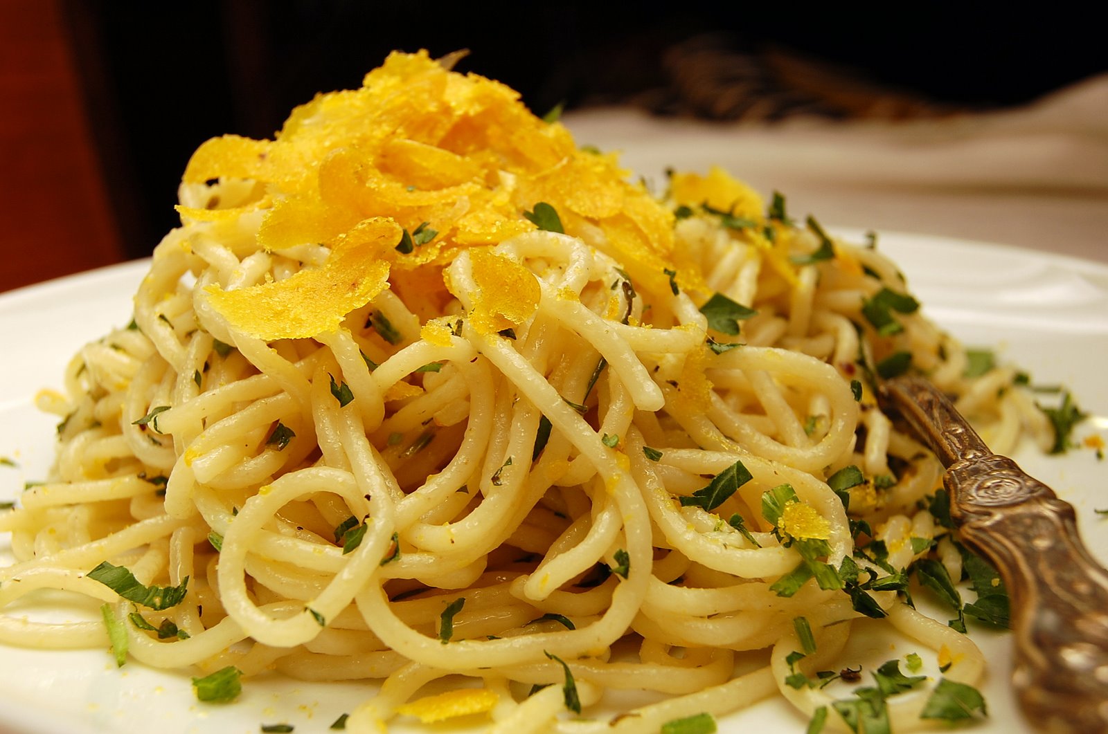 Spaghetti with avgotaraho