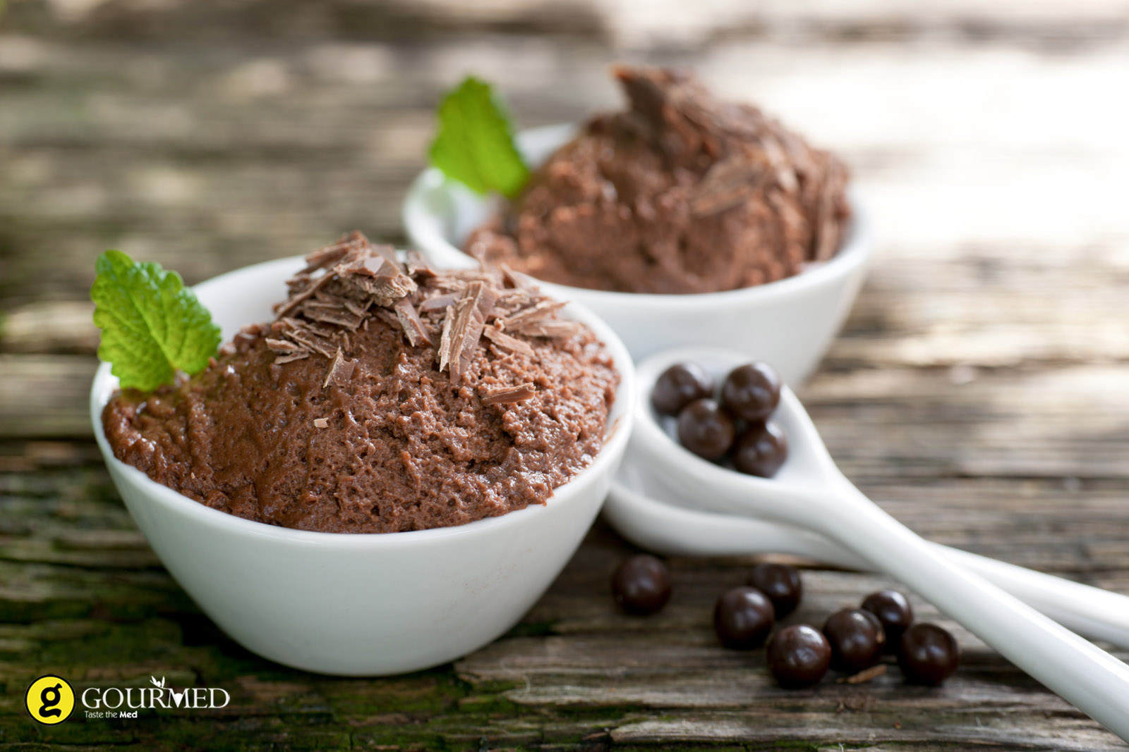 Chocolate Mousse with Apples